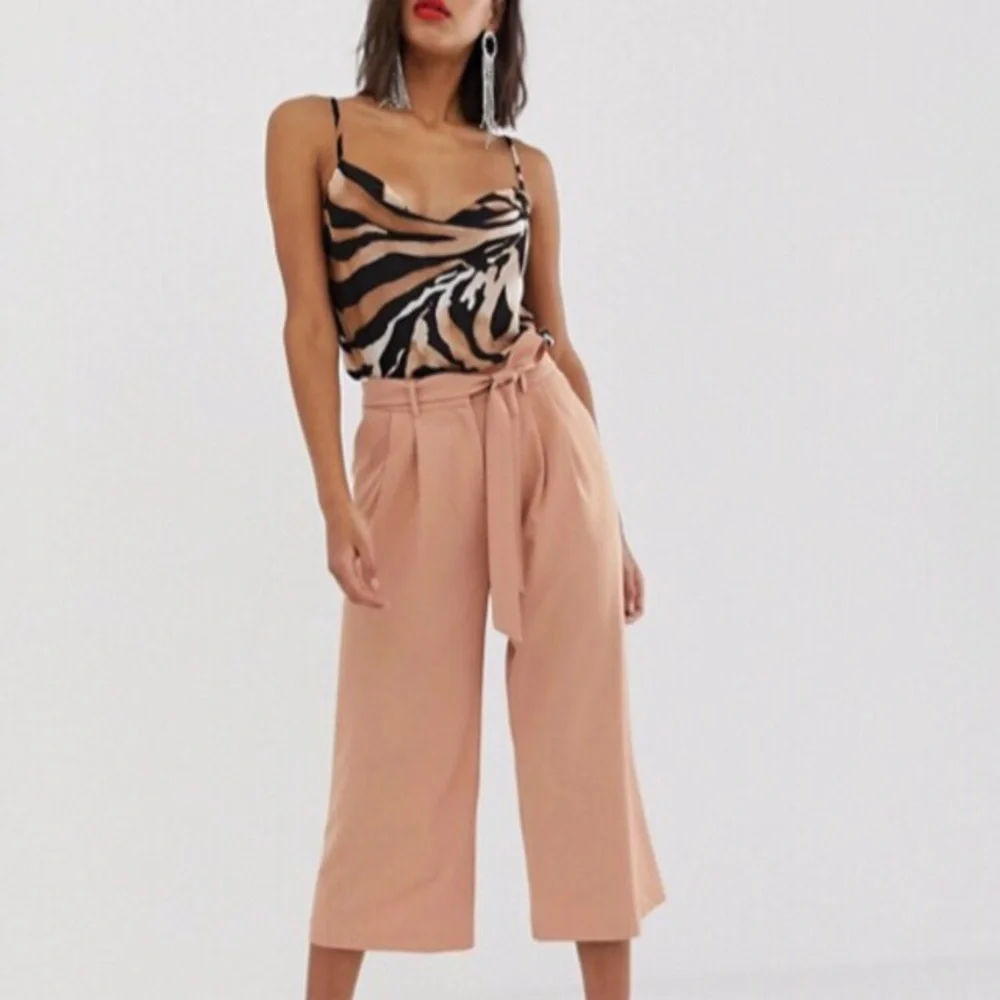 ASOS Pink Wide Leg Tie-Waist Culotte Pants - Picture 1 of 6